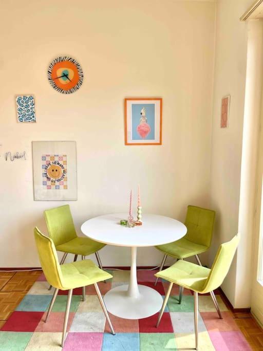 Apartment A Jump Into Funky